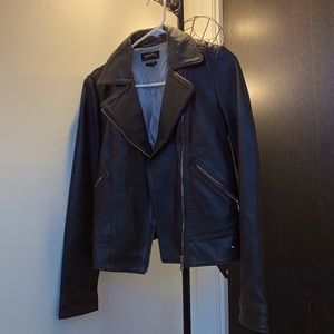 Dark brown leather jacket from Massimo Dutti